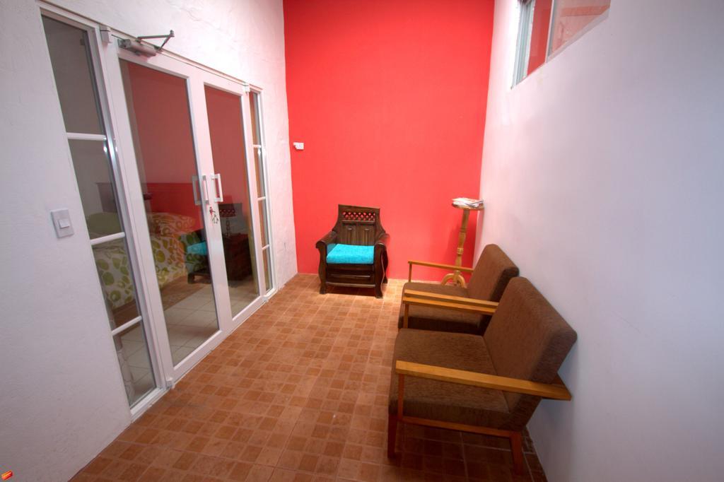 Zurisadai Hotell Puerto Ayora  Eksteriør bilde
