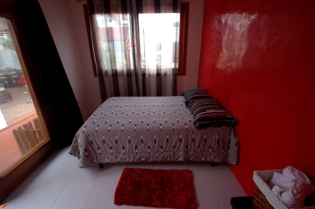 Zurisadai Hotell Puerto Ayora  Eksteriør bilde